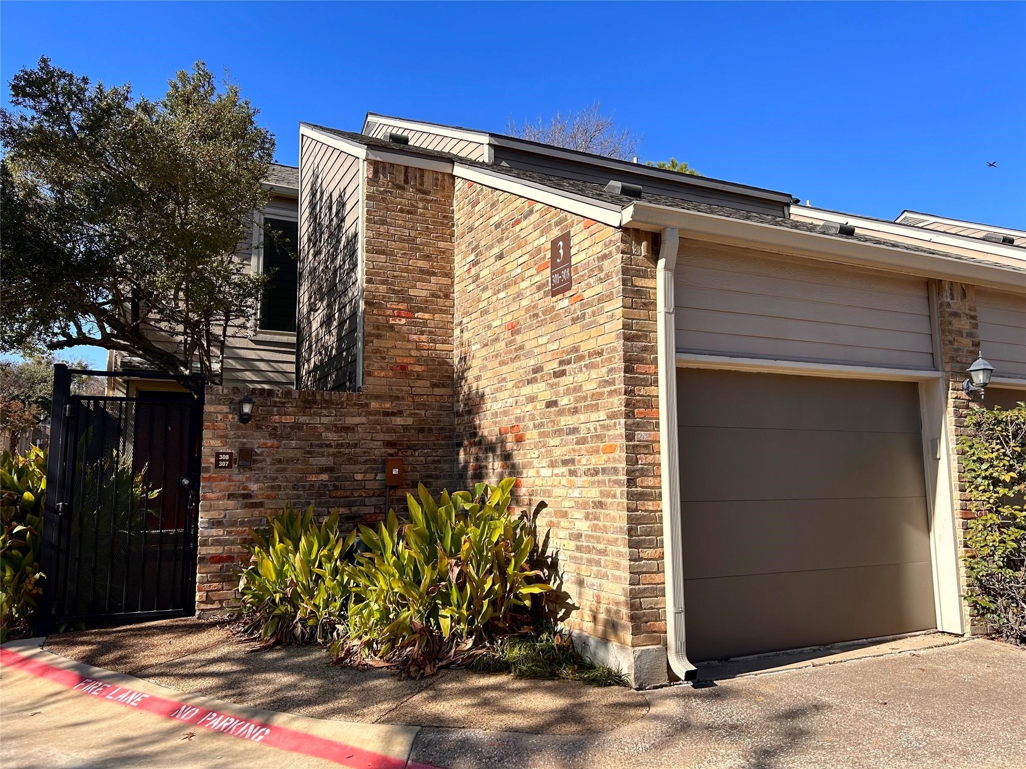 5616 Preston Oaks Road Dallas TX 75254