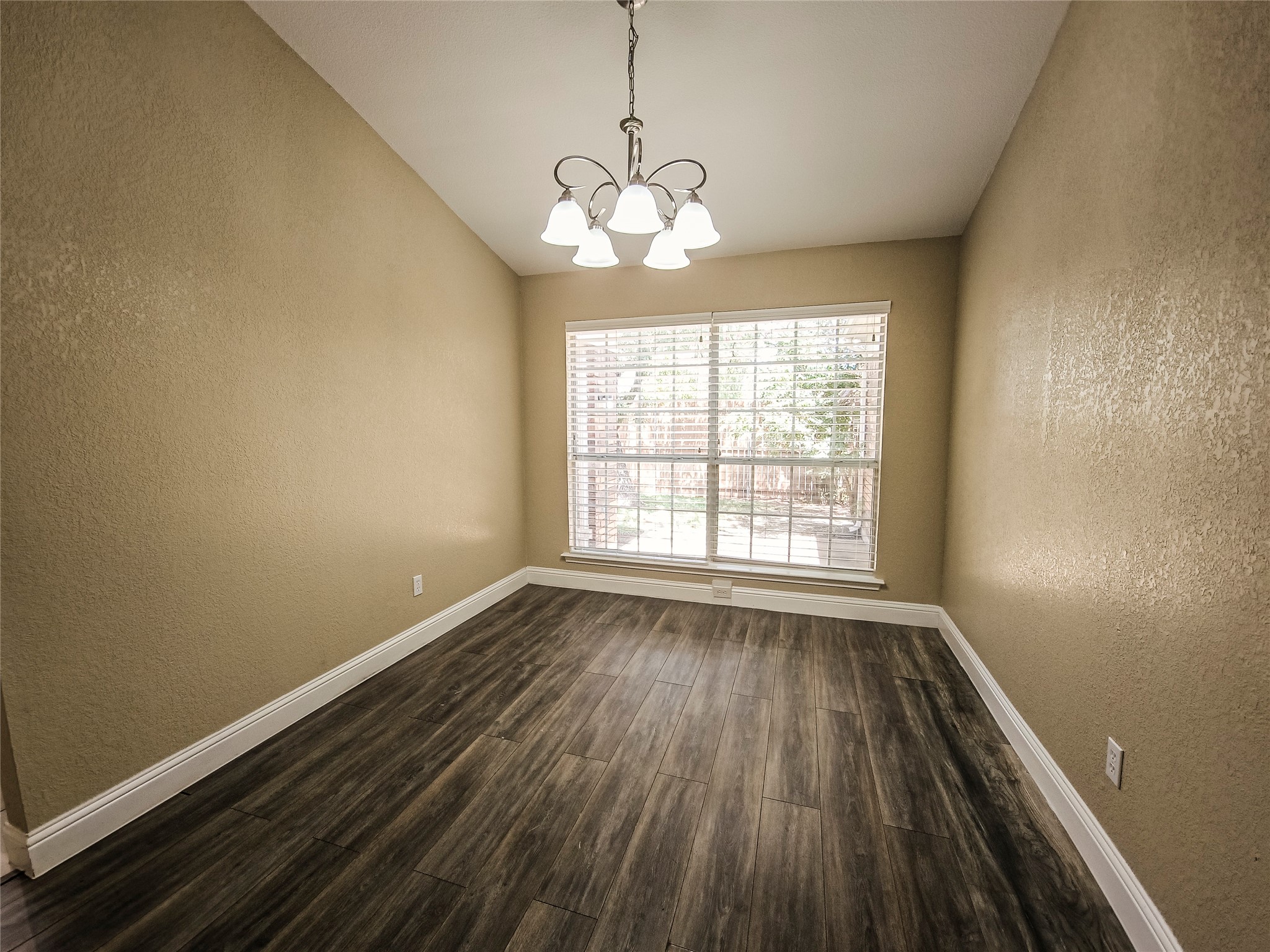 1524 High Pointe Lane Cedar Hill TX 75104