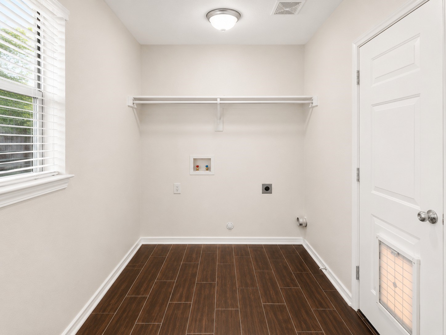 203 W Willow Street Sanger TX 76266