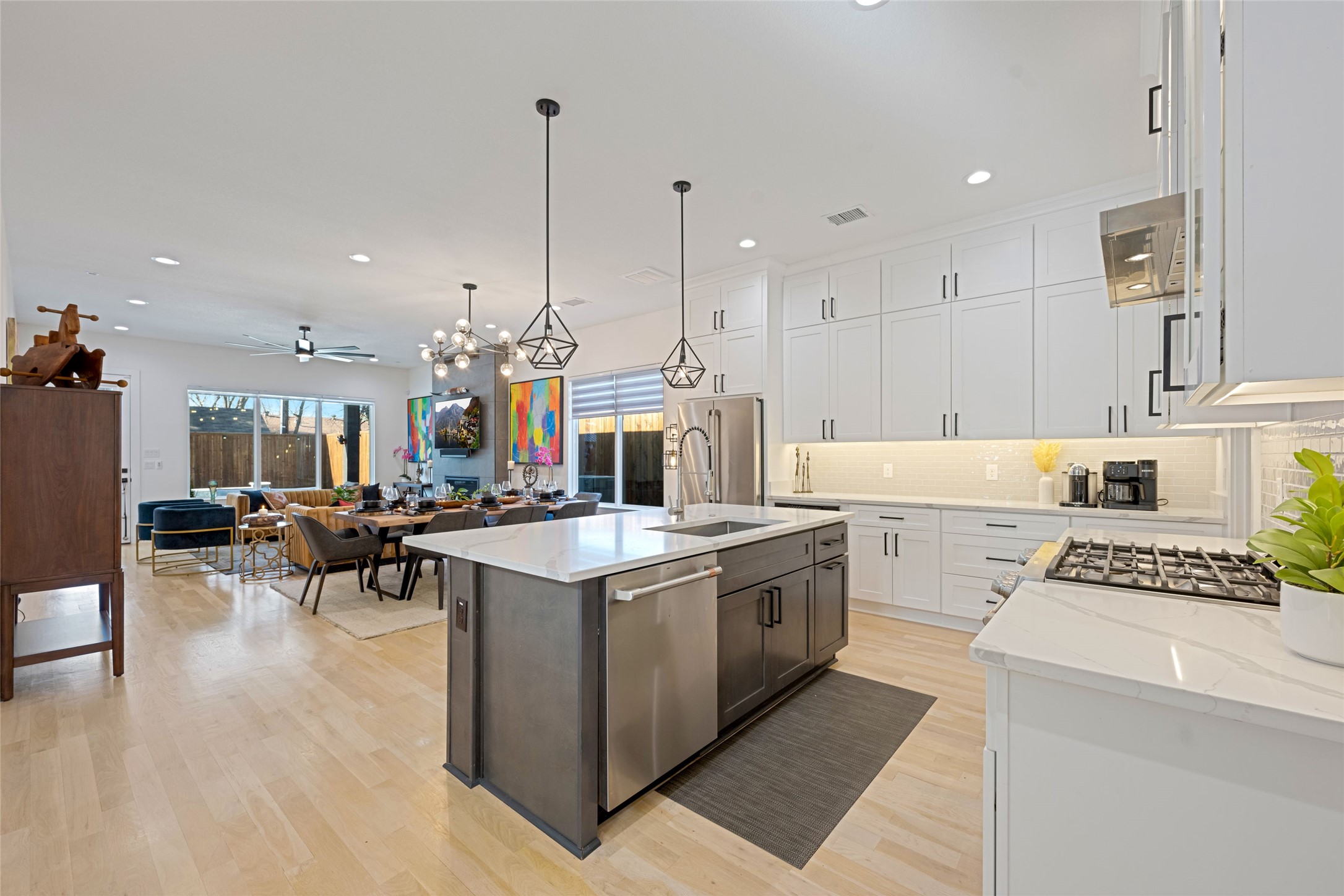 3111 Hedgerow Drive Dallas TX 75235