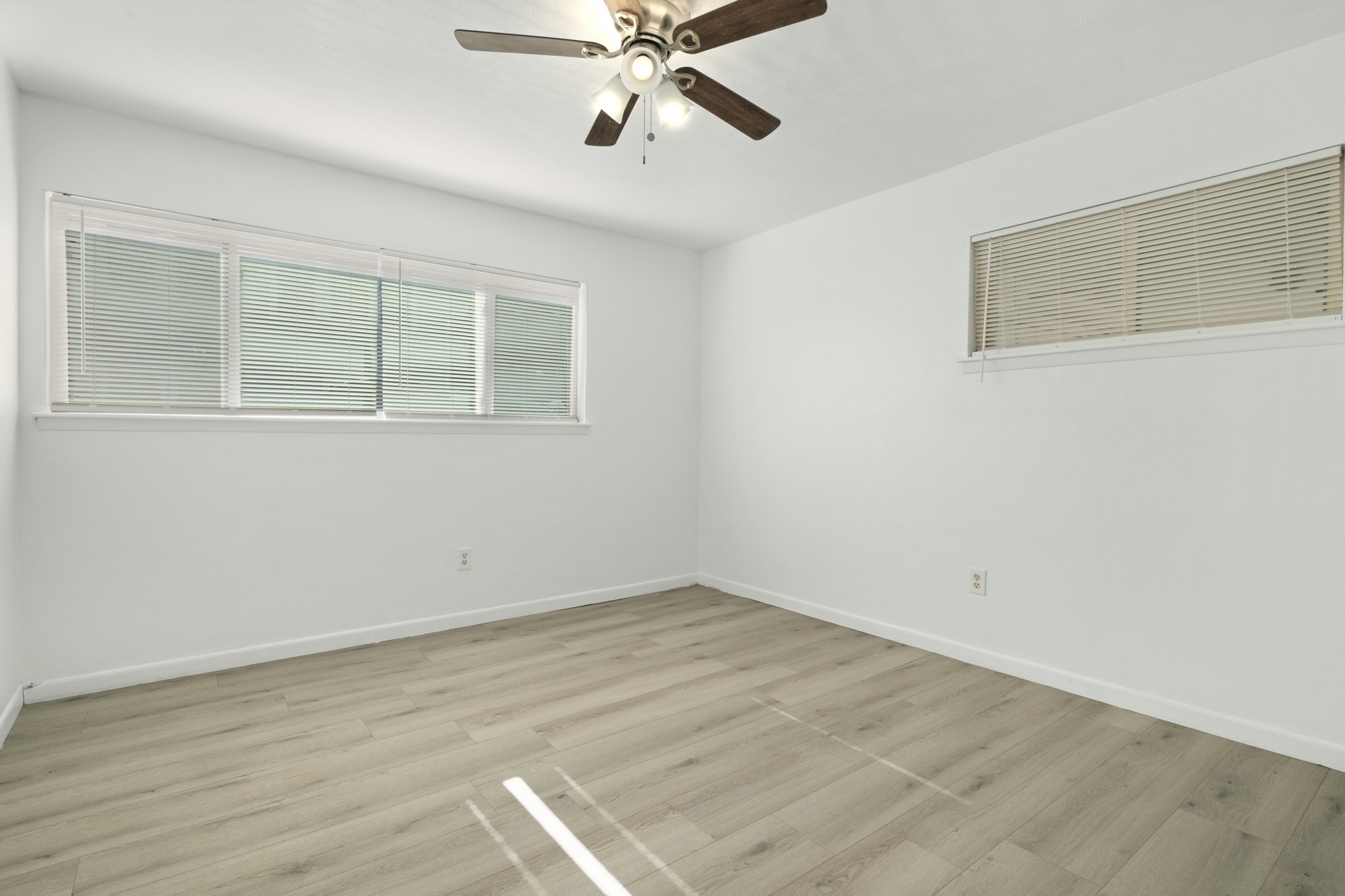 308 College Street Arlington TX 76010