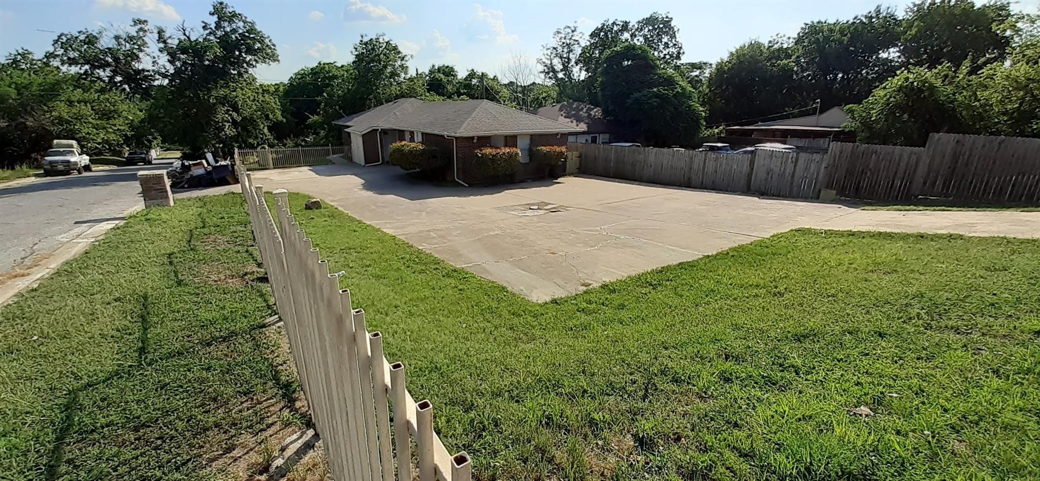 2801 19th Street Fort Worth TX 76106