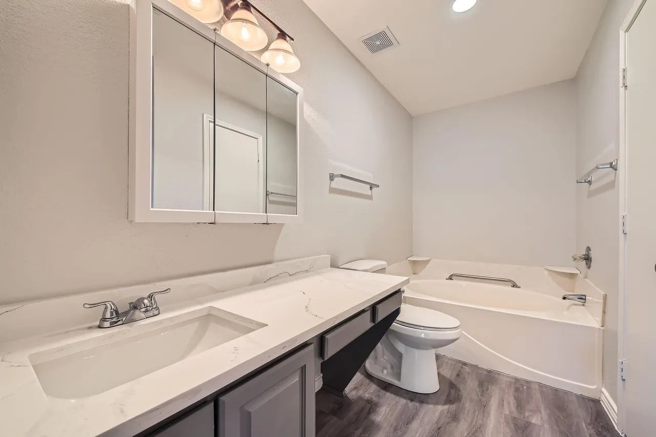 10248 Westward Drive Fort Worth TX 76108