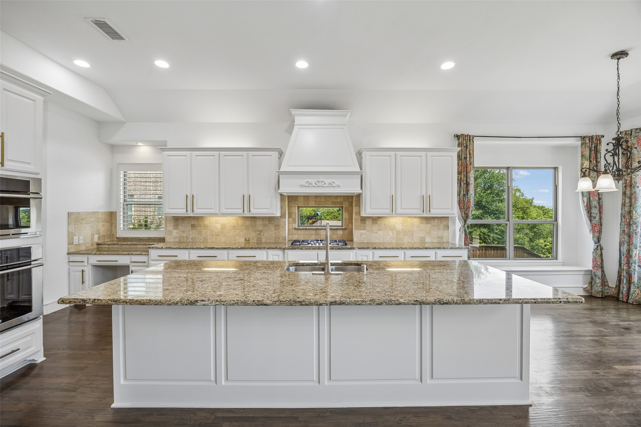 134 Santa Rosa Way Irving TX 75062