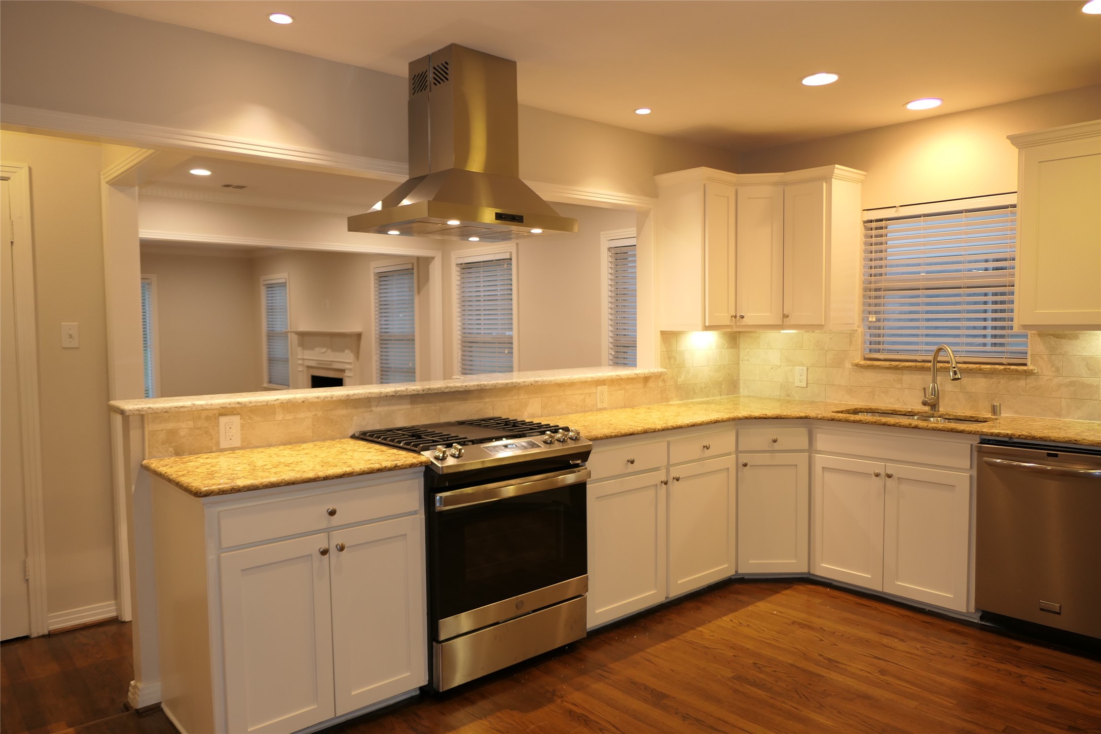 6333 Anita Street Dallas TX 75214