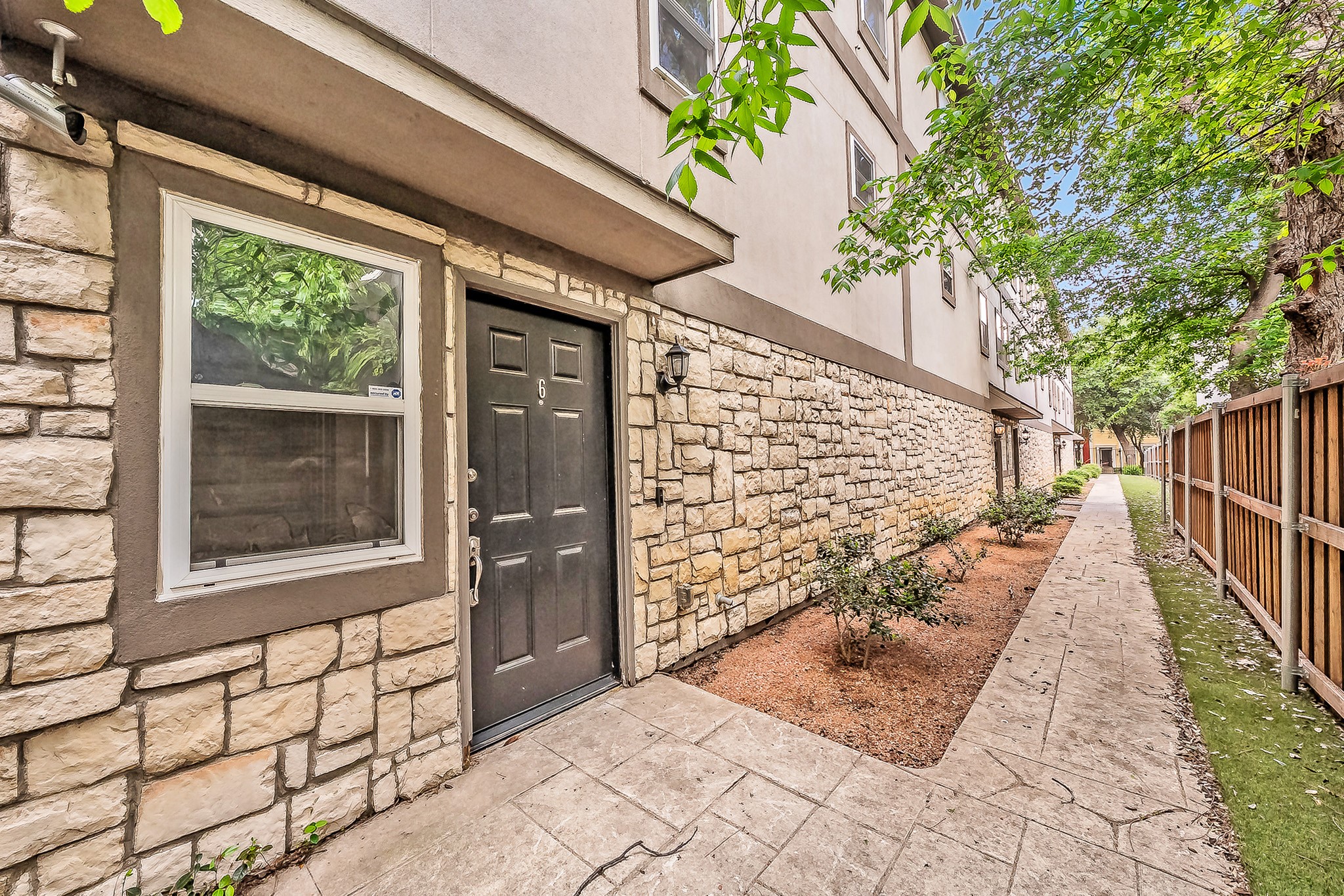 4110 Mckinney Avenue Dallas TX 75204