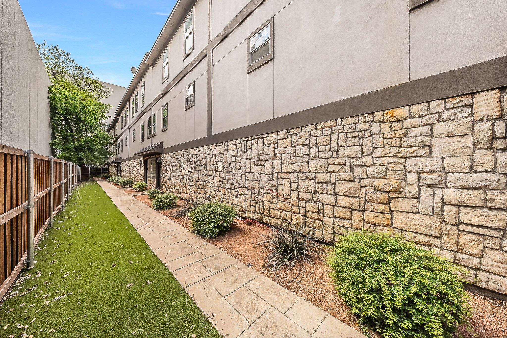 4110 Mckinney Avenue Dallas TX 75204