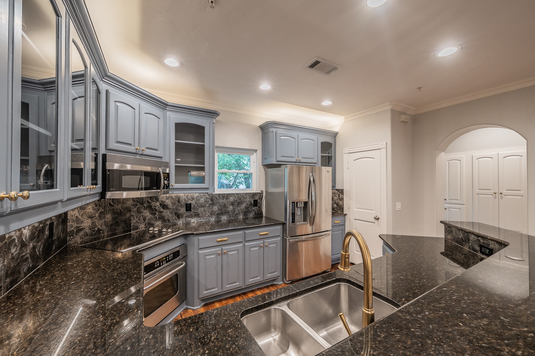 4110 Mckinney Avenue Dallas TX 75204