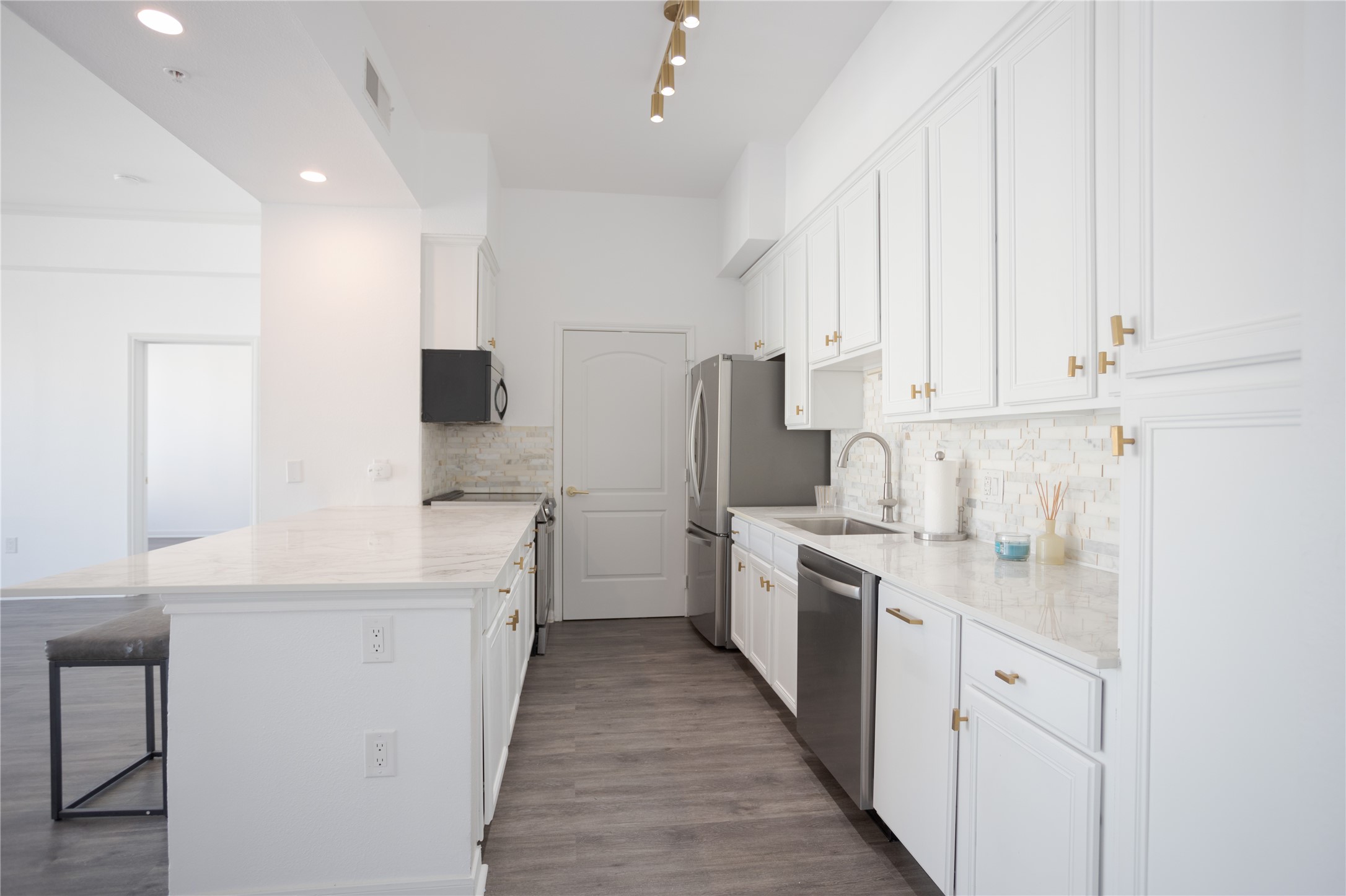3225 Turtle Creek Boulevard Dallas TX 75219