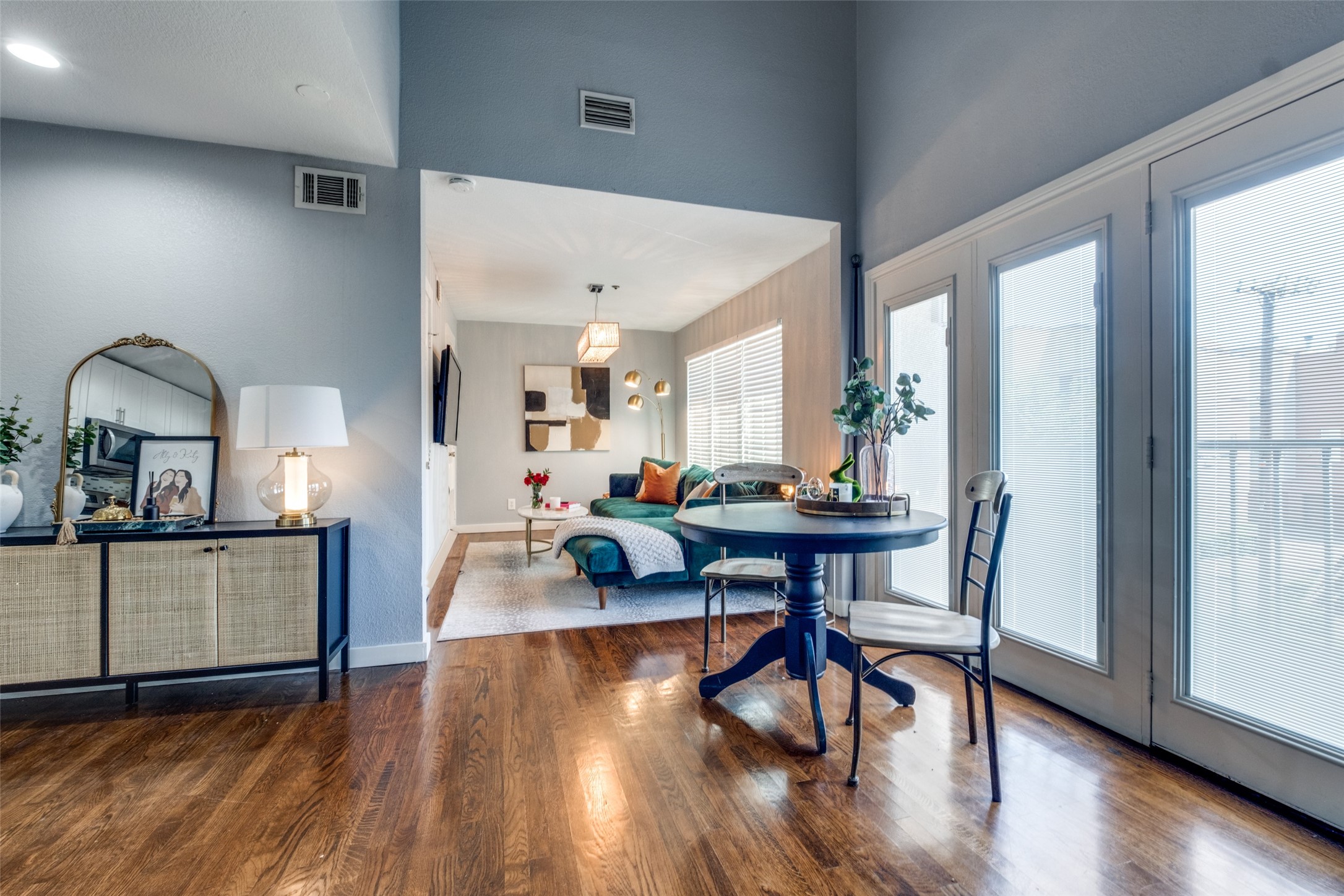 4303 Buena Vista Street Dallas TX 75205