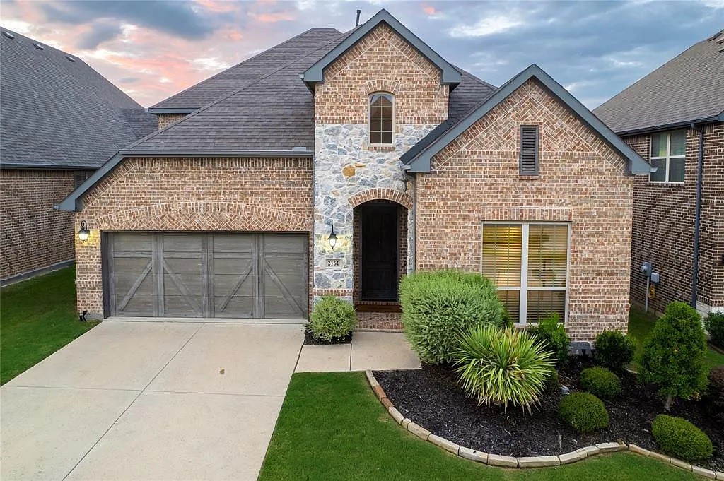 2161 Balcones Drive Carrollton TX 75010