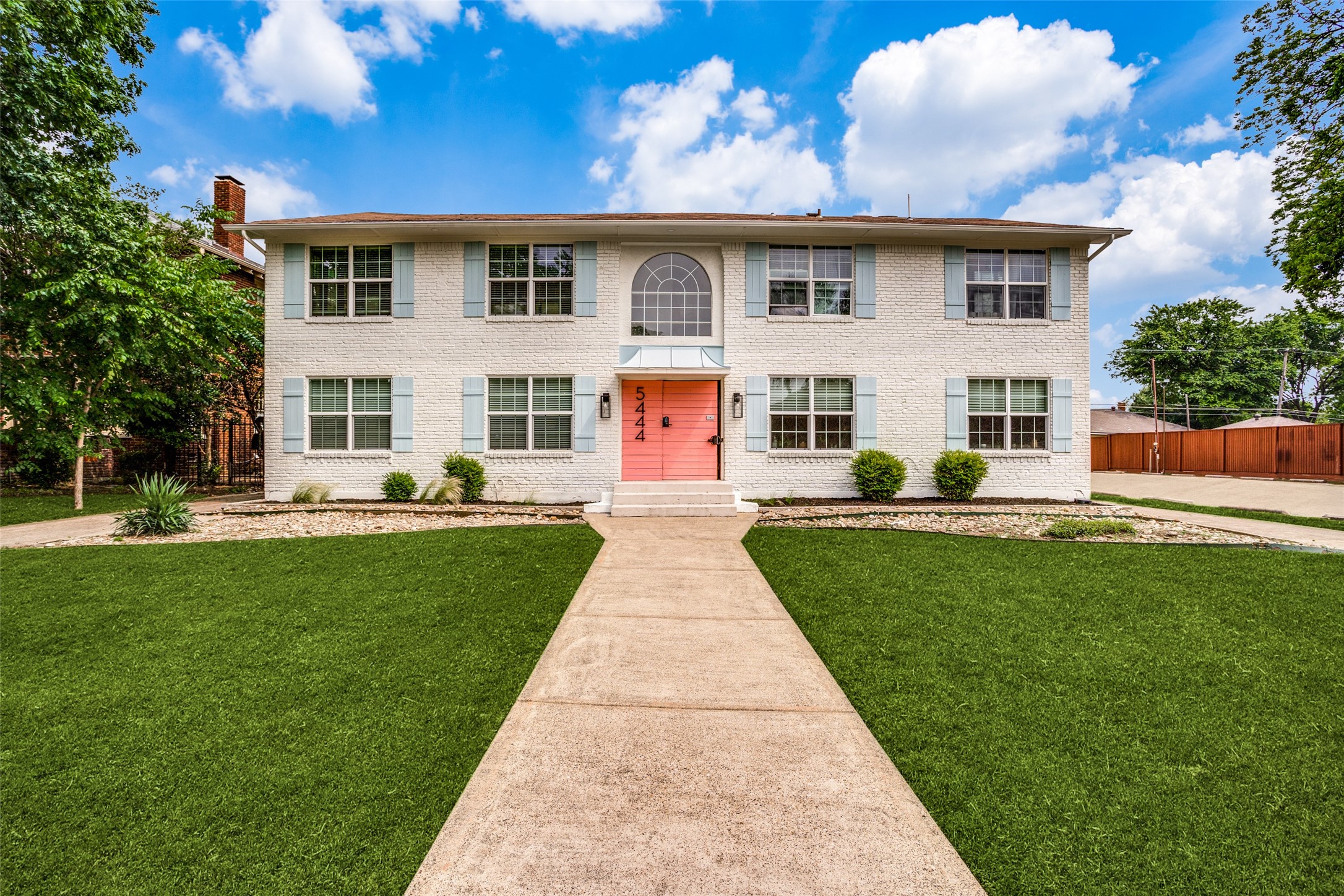 5444 Gaston Avenue Dallas TX 75214
