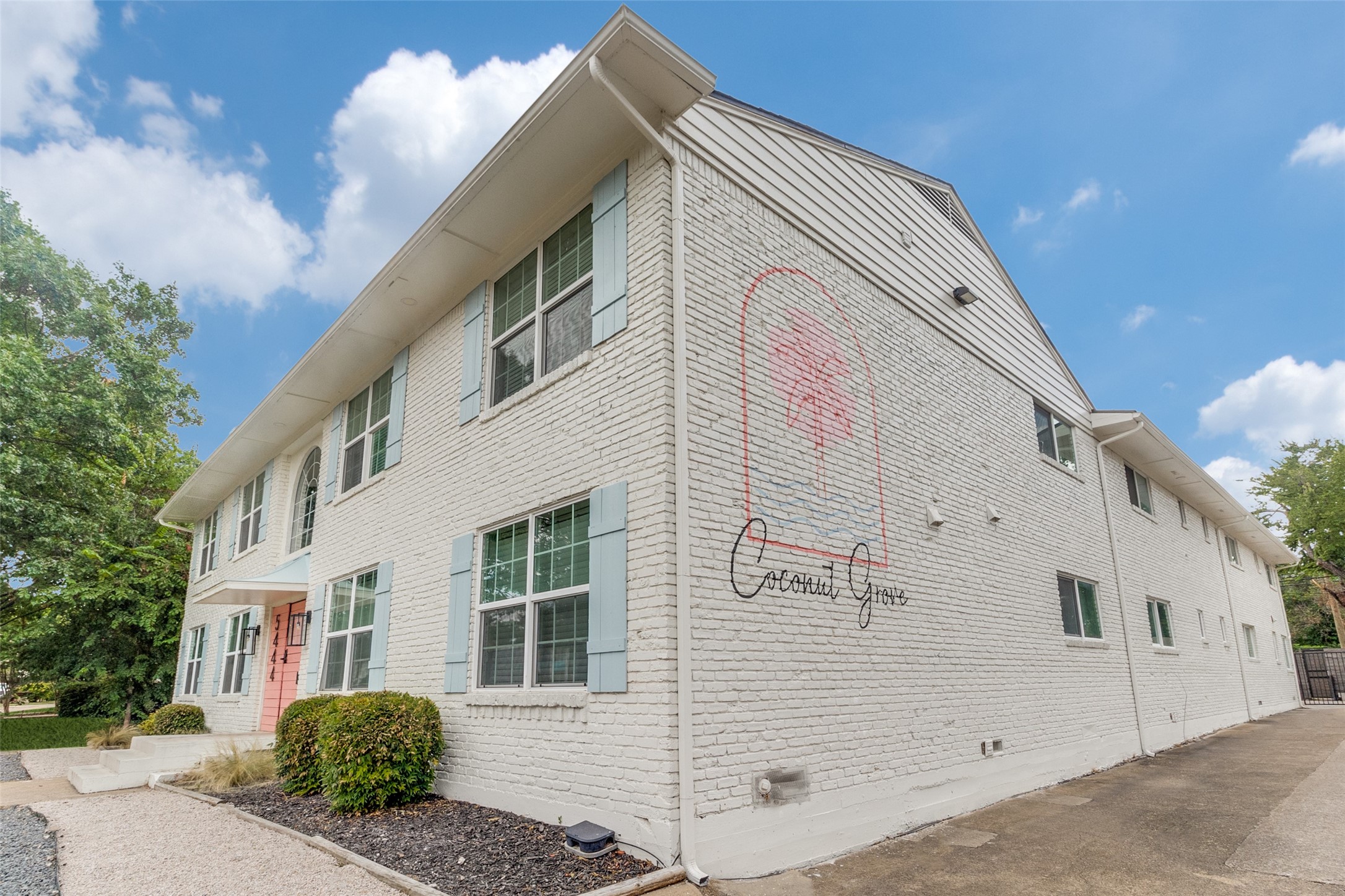 5444 Gaston Avenue Dallas TX 75214