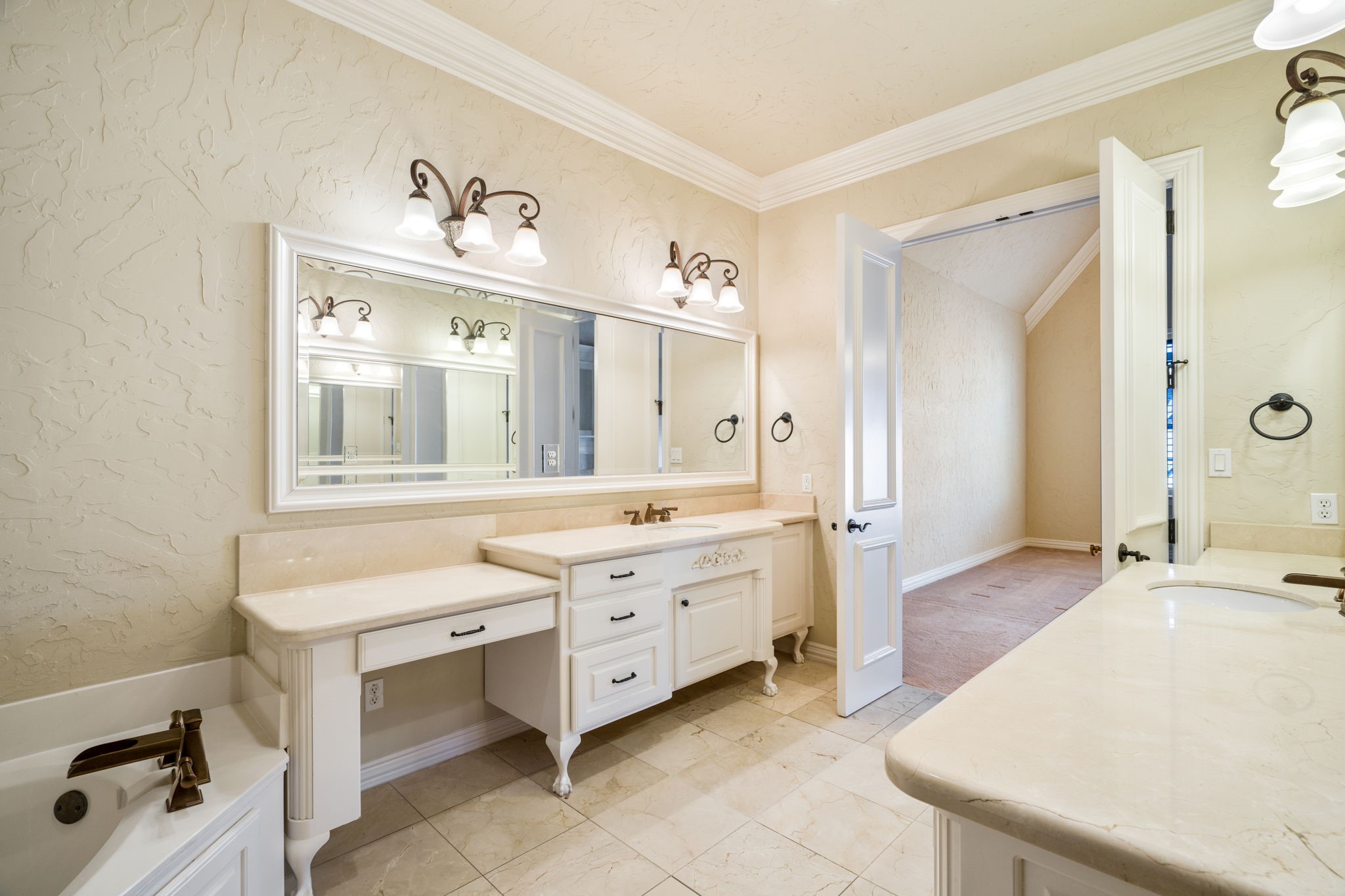 554 Rockingham Drive Irving TX 75063