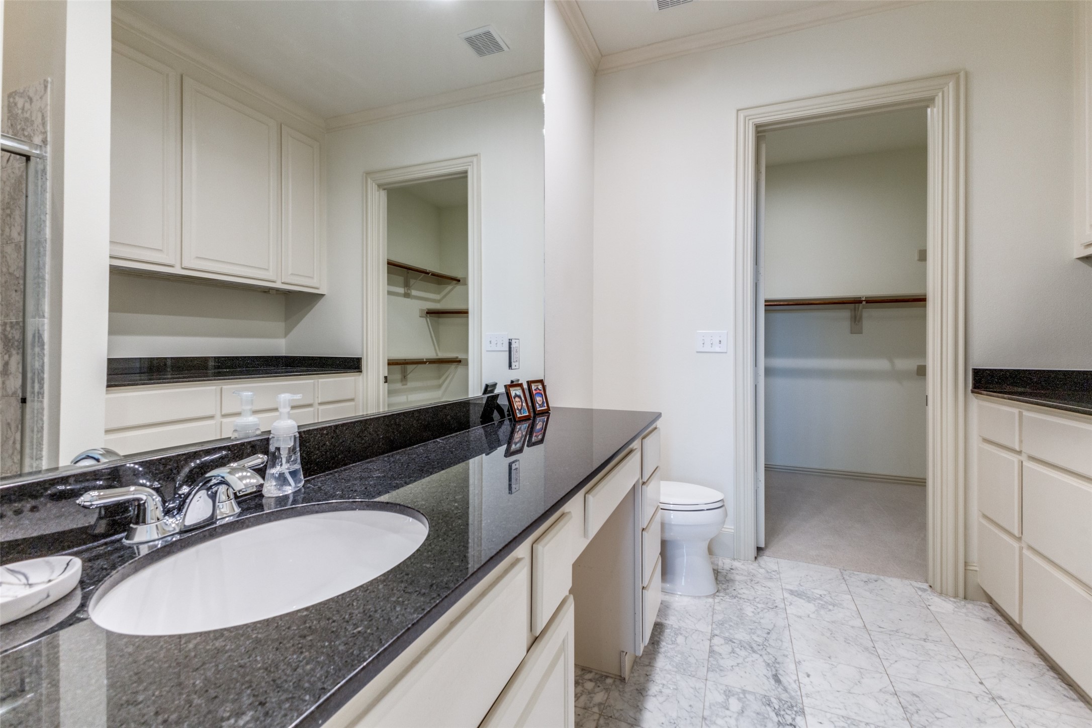 3535 Gillespie Street Dallas TX 75219