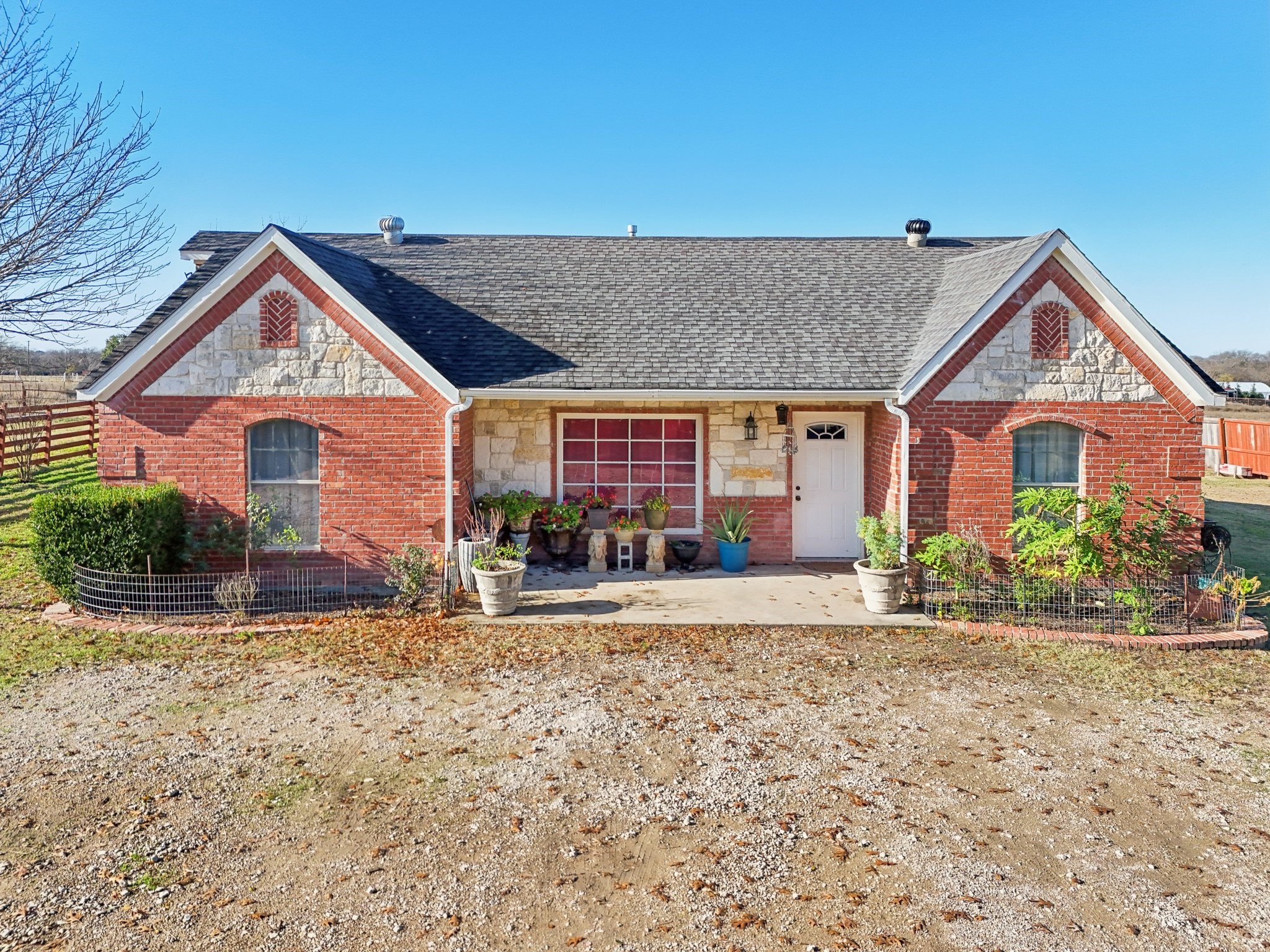 2750 Nolan Road Ferris TX 75125