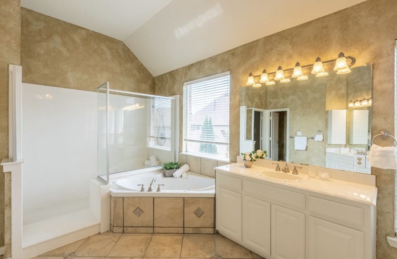 33 Misty Pond Drive Frisco TX 75034