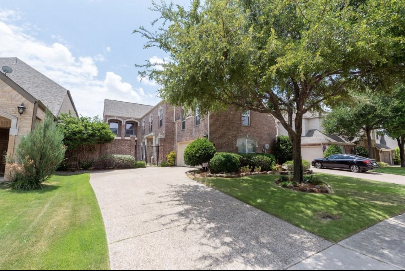 33 Misty Pond Drive Frisco TX 75034