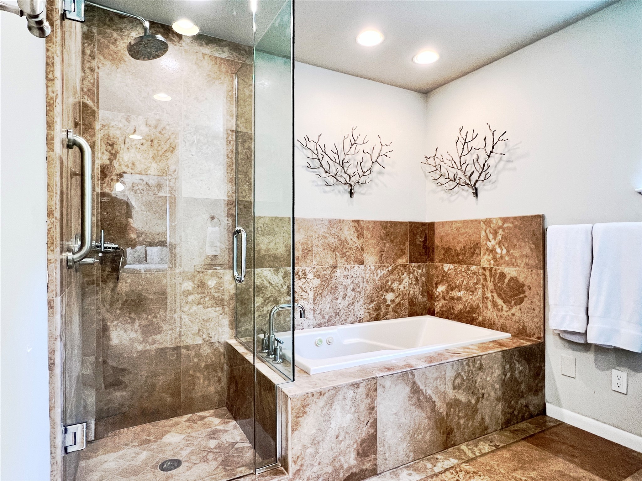 3421 Dartmoor Drive Dallas TX 75229