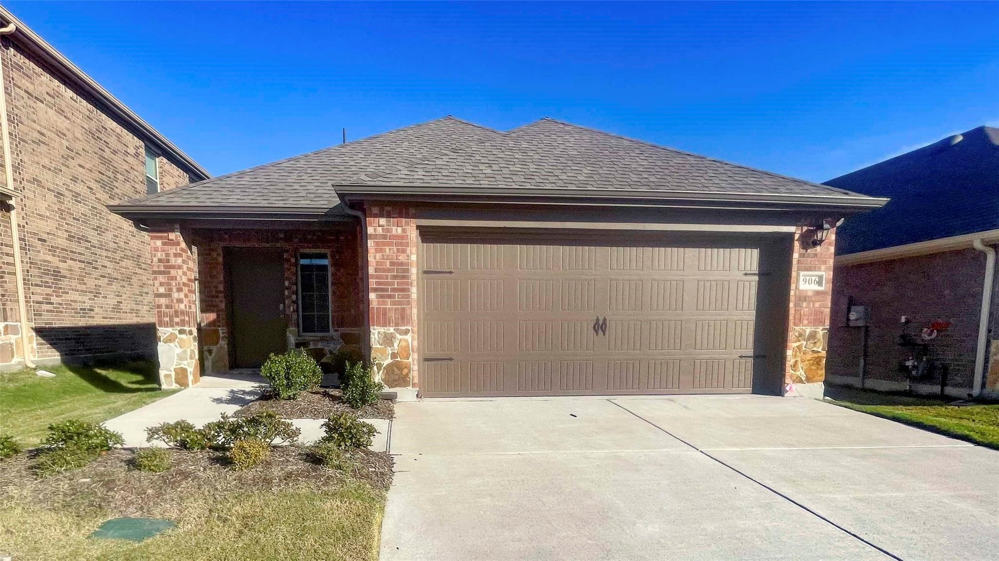 906 Ramble Road Lavon TX 75166