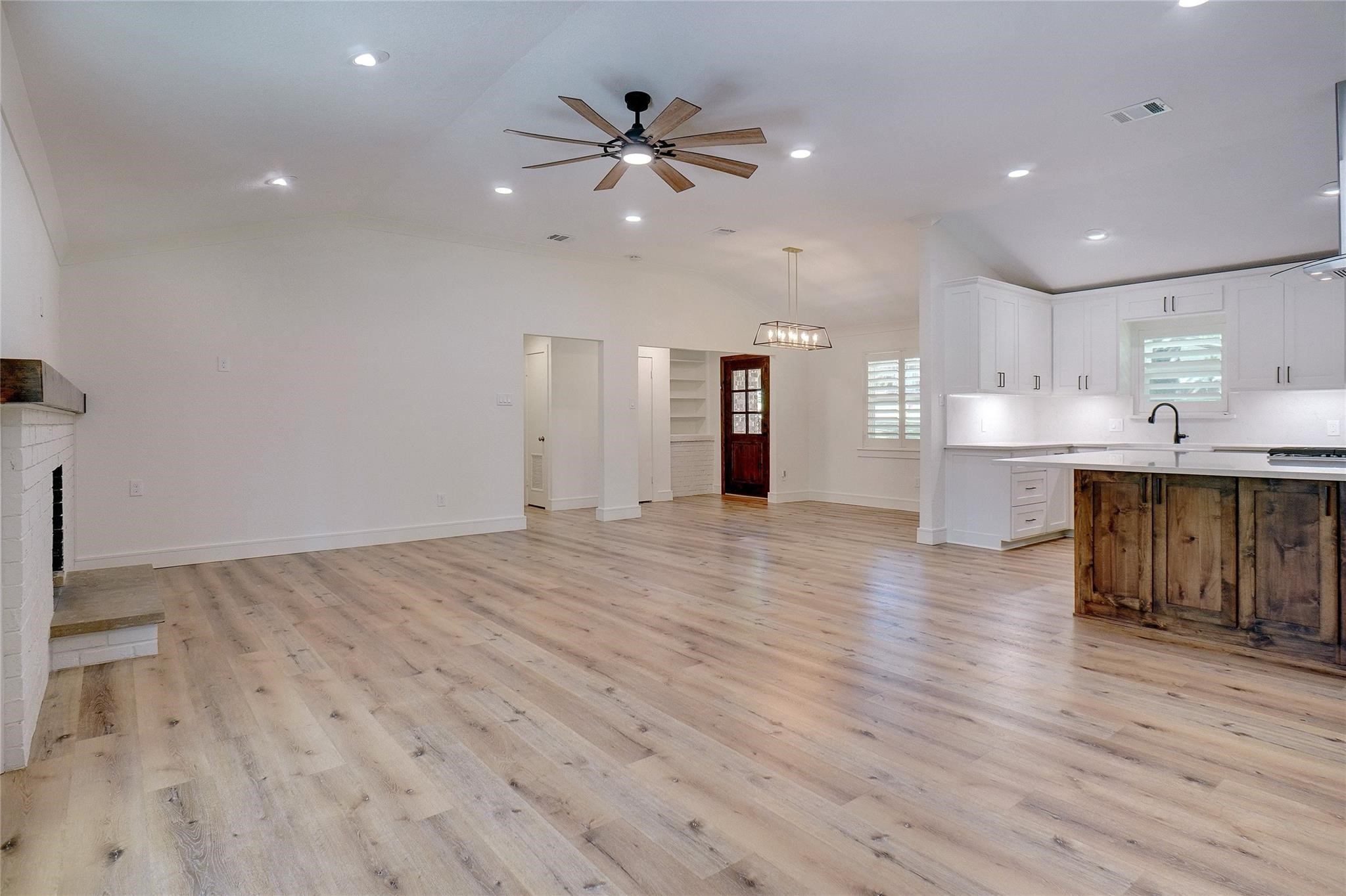 605 Hillside Road Colleyville TX 76034
