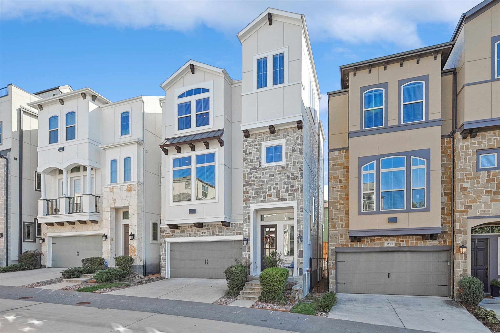 1958 Kessler Heights Lane Dallas TX 75208