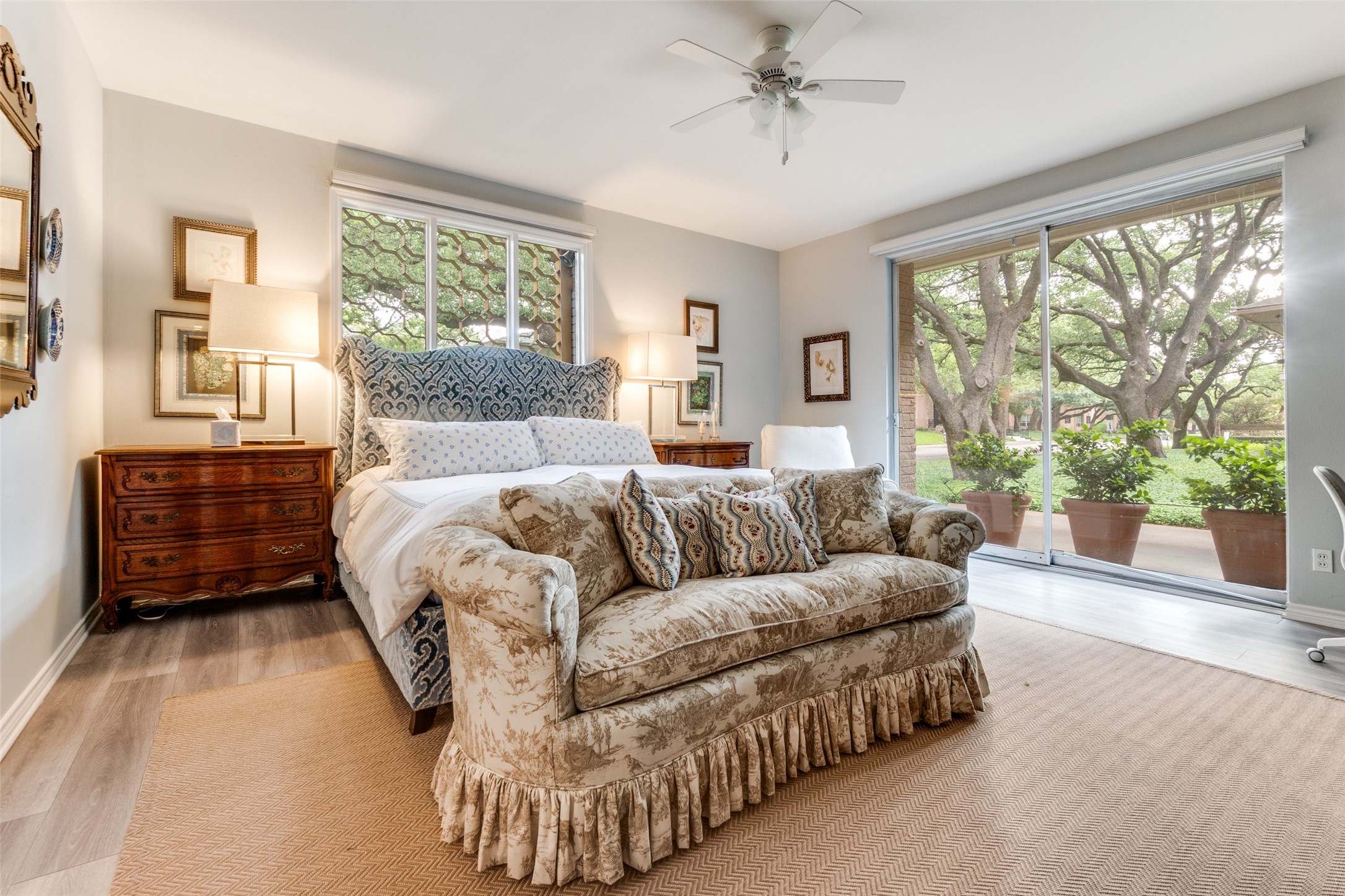6306 Bandera Avenue Dallas TX 75225