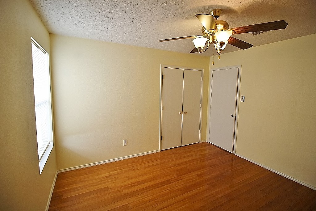2936 Santa Sabina Drive Grand Prairie TX 75052