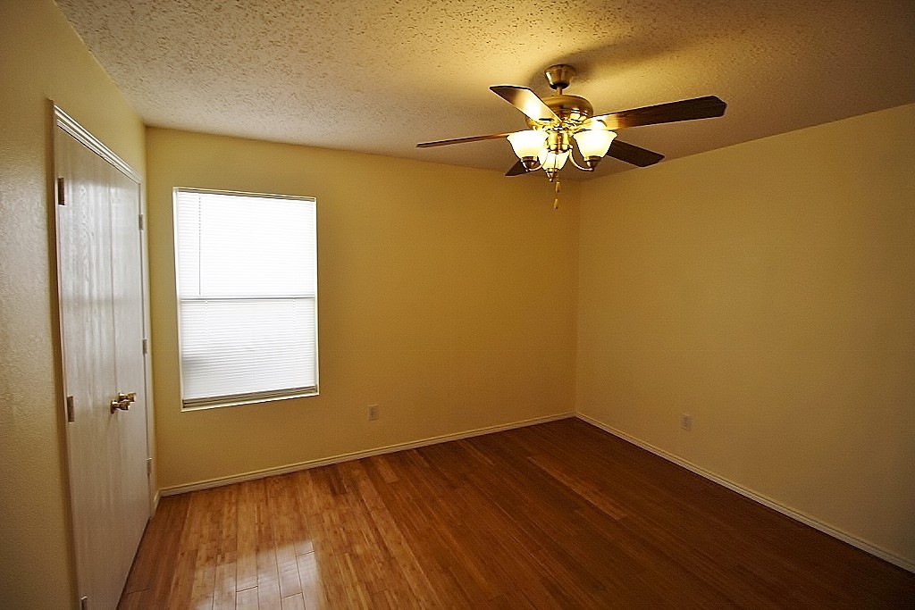 2936 Santa Sabina Drive Grand Prairie TX 75052