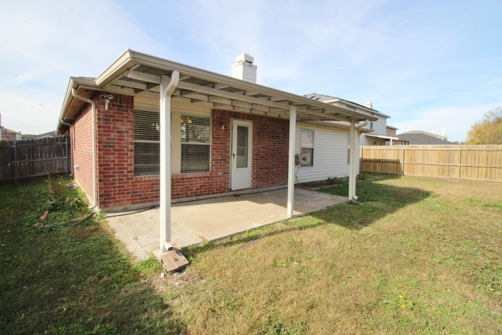 2936 Santa Sabina Drive Grand Prairie TX 75052