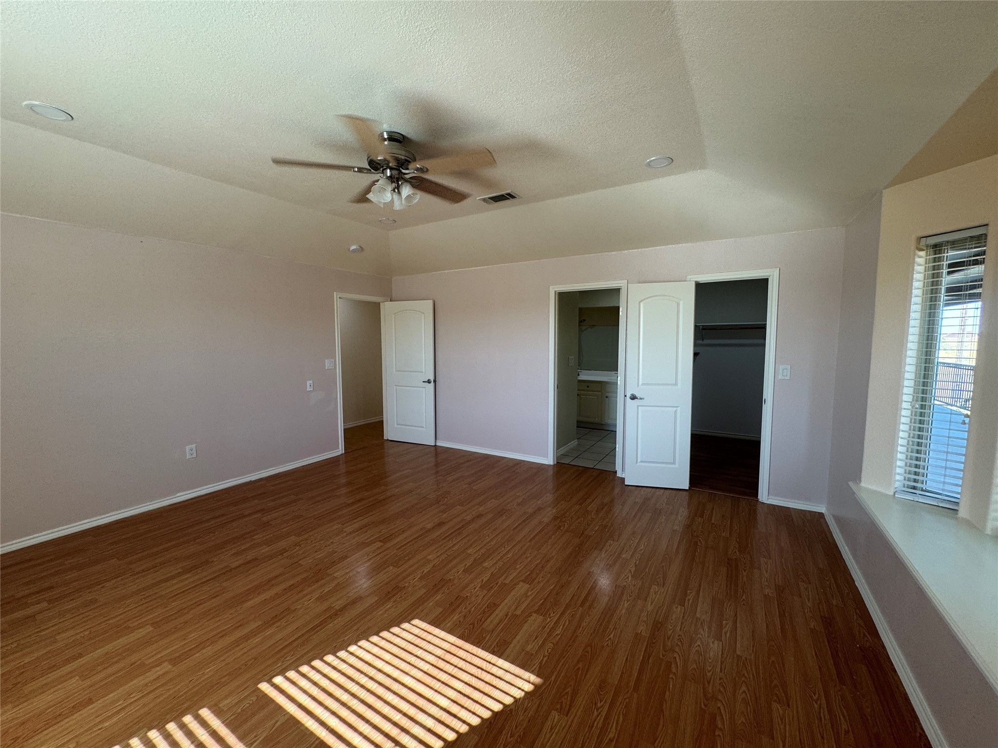 528 County Road 4227 Decatur TX 76234
