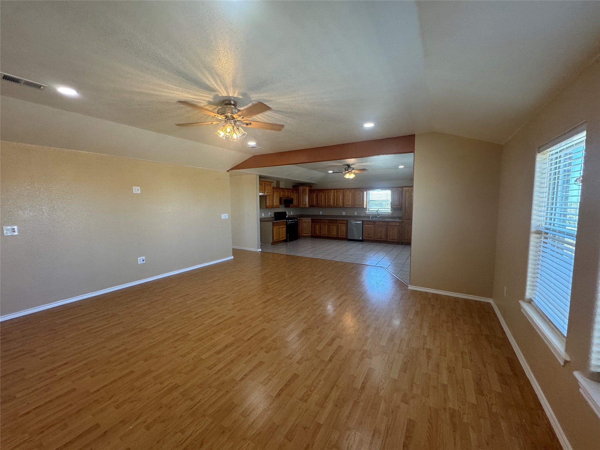 528 County Road 4227 Decatur TX 76234