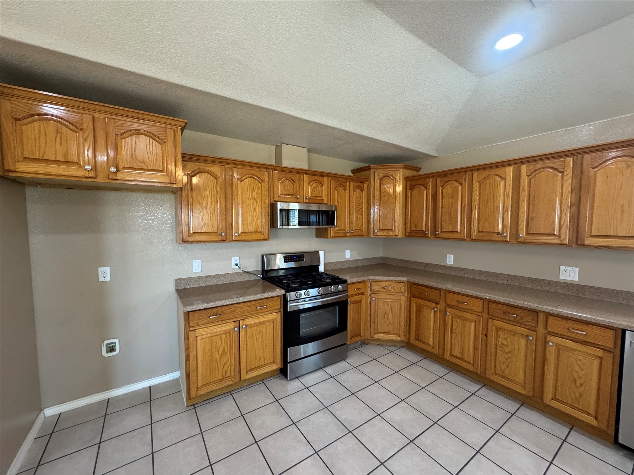 528 County Road 4227 Decatur TX 76234