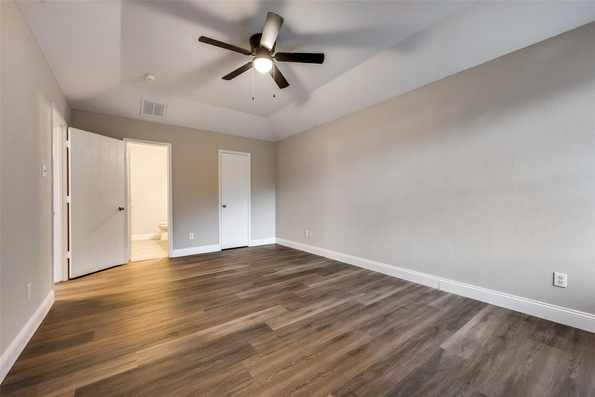548 Asbury Drive Saginaw TX 76179