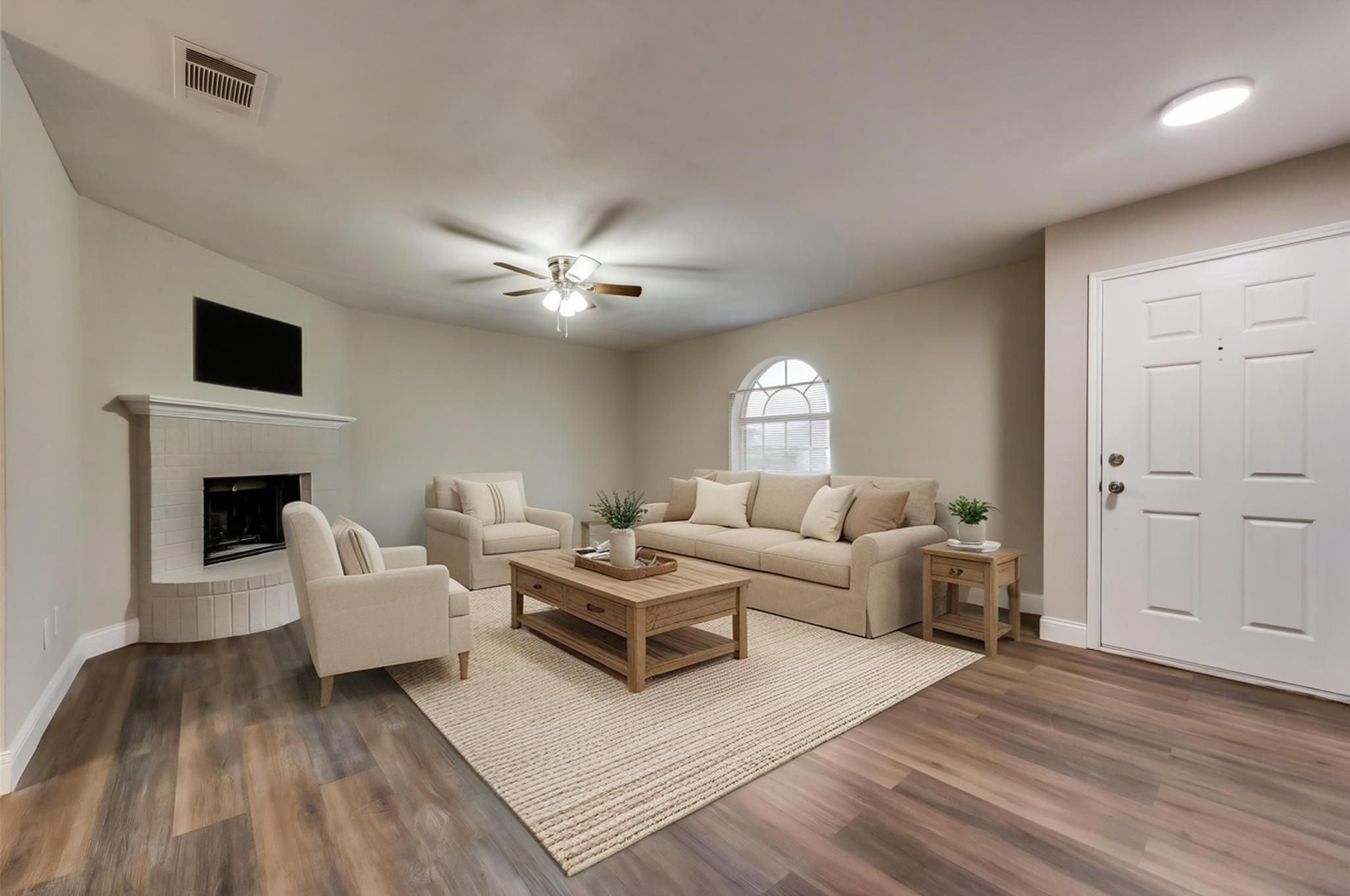 548 Asbury Drive Saginaw TX 76179