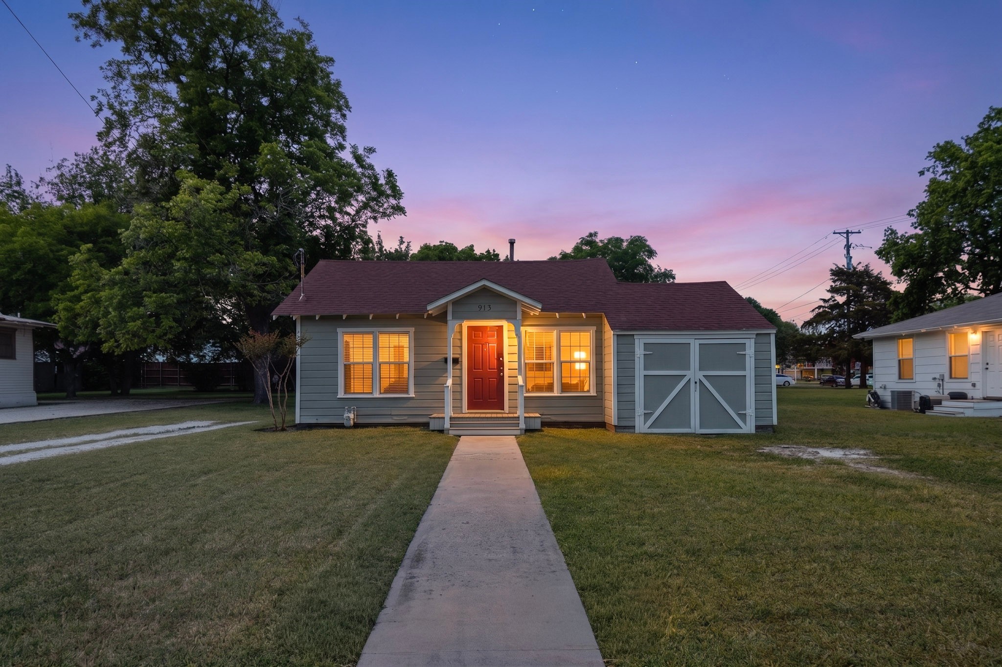 913 17th Street Plano TX 75074