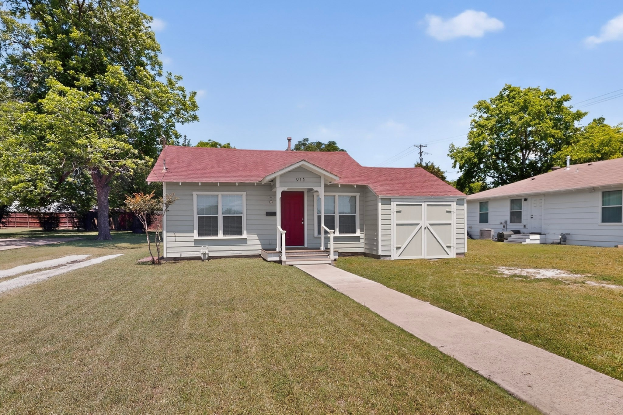 913 17th Street Plano TX 75074