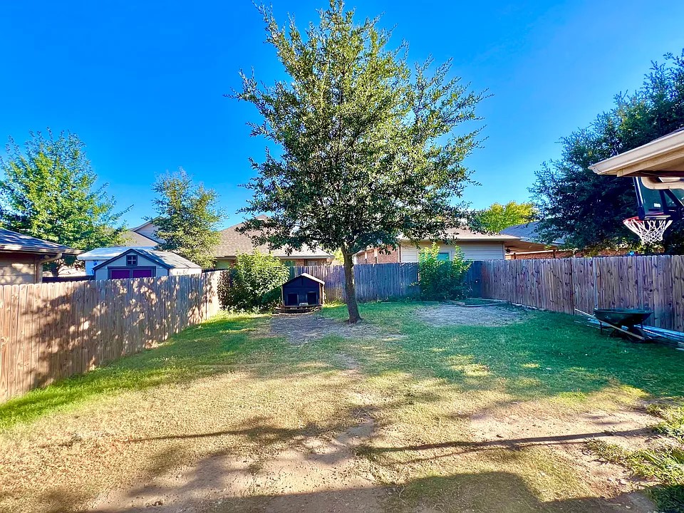 7012 Sorcey Road Dallas TX 75249
