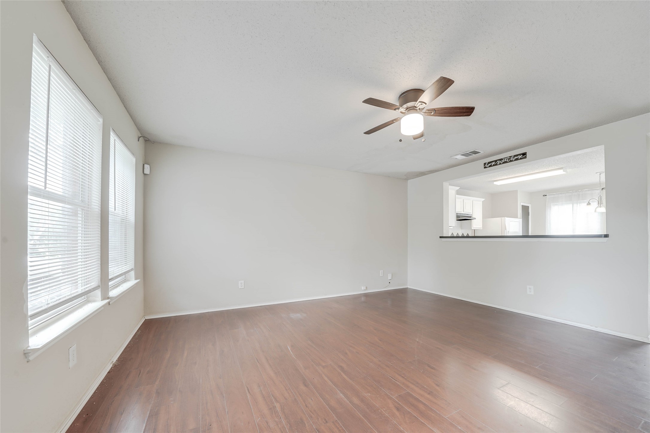 7012 Sorcey Road Dallas TX 75249
