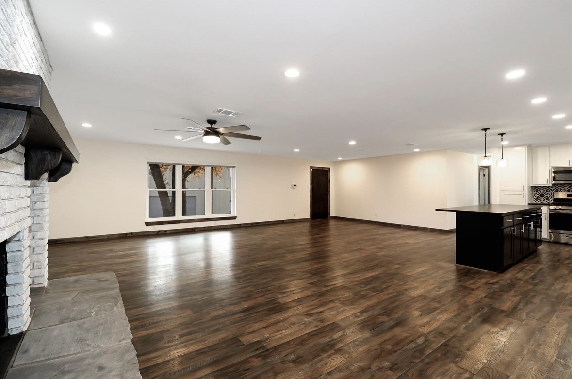 1201 NW 6th Avenue Mineral Wells TX 76067