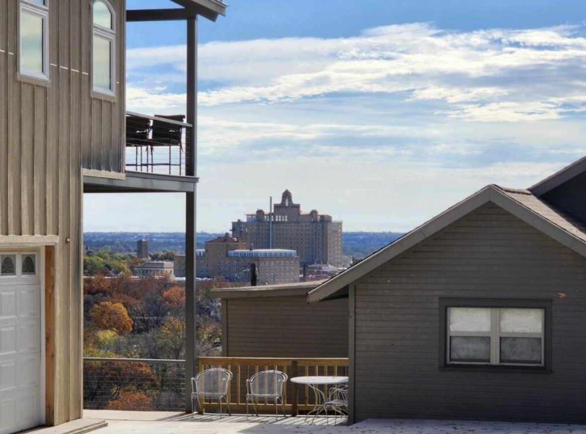 1201 NW 6th Avenue Mineral Wells TX 76067