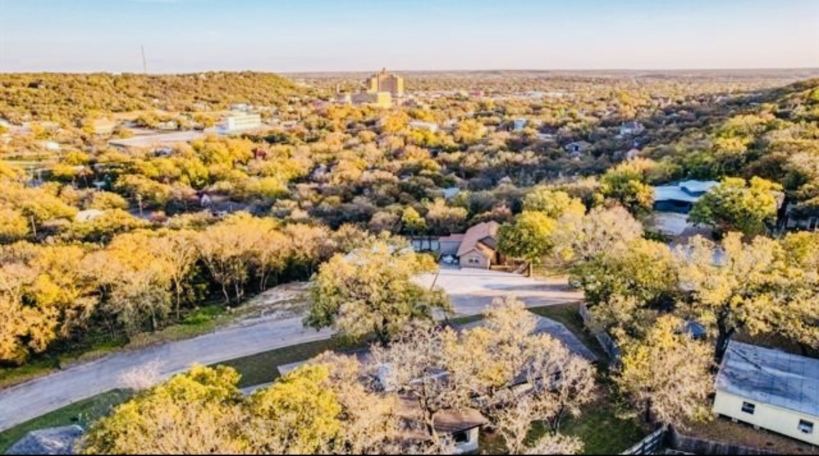 1201 NW 6th Avenue Mineral Wells TX 76067
