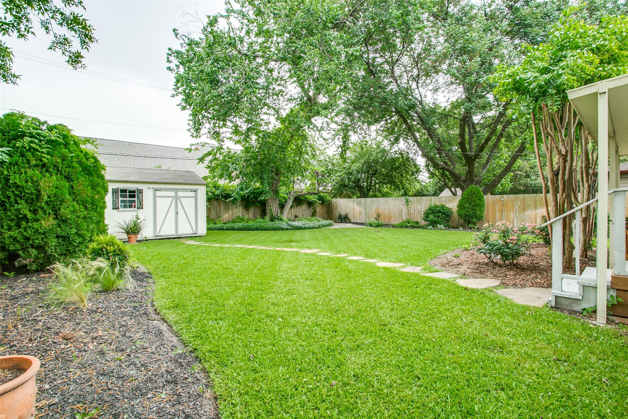 616 Milton Street Lewisville TX 75057