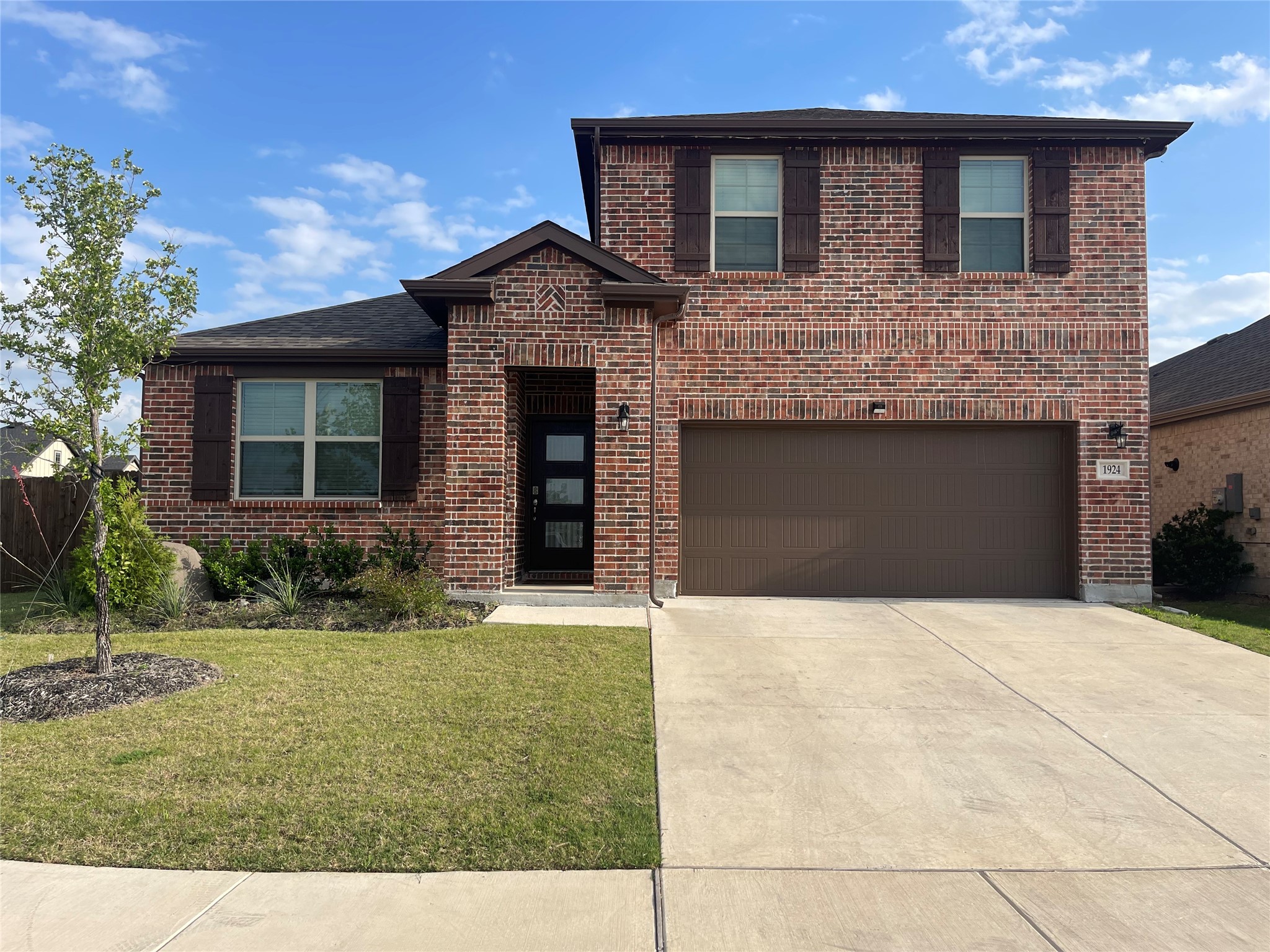 1924 Briar Hill Drive Denton TX 76207