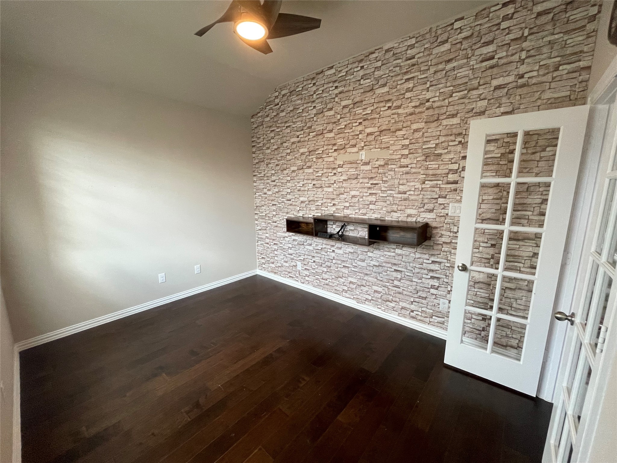 1924 Briar Hill Drive Denton TX 76207