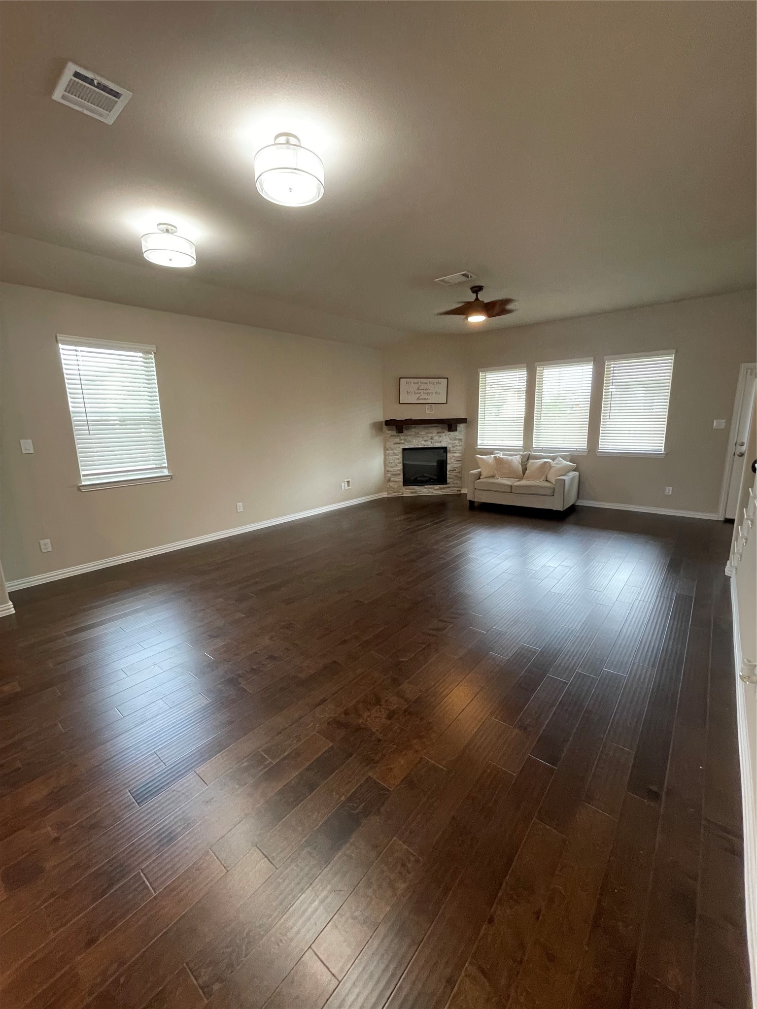 1924 Briar Hill Drive Denton TX 76207