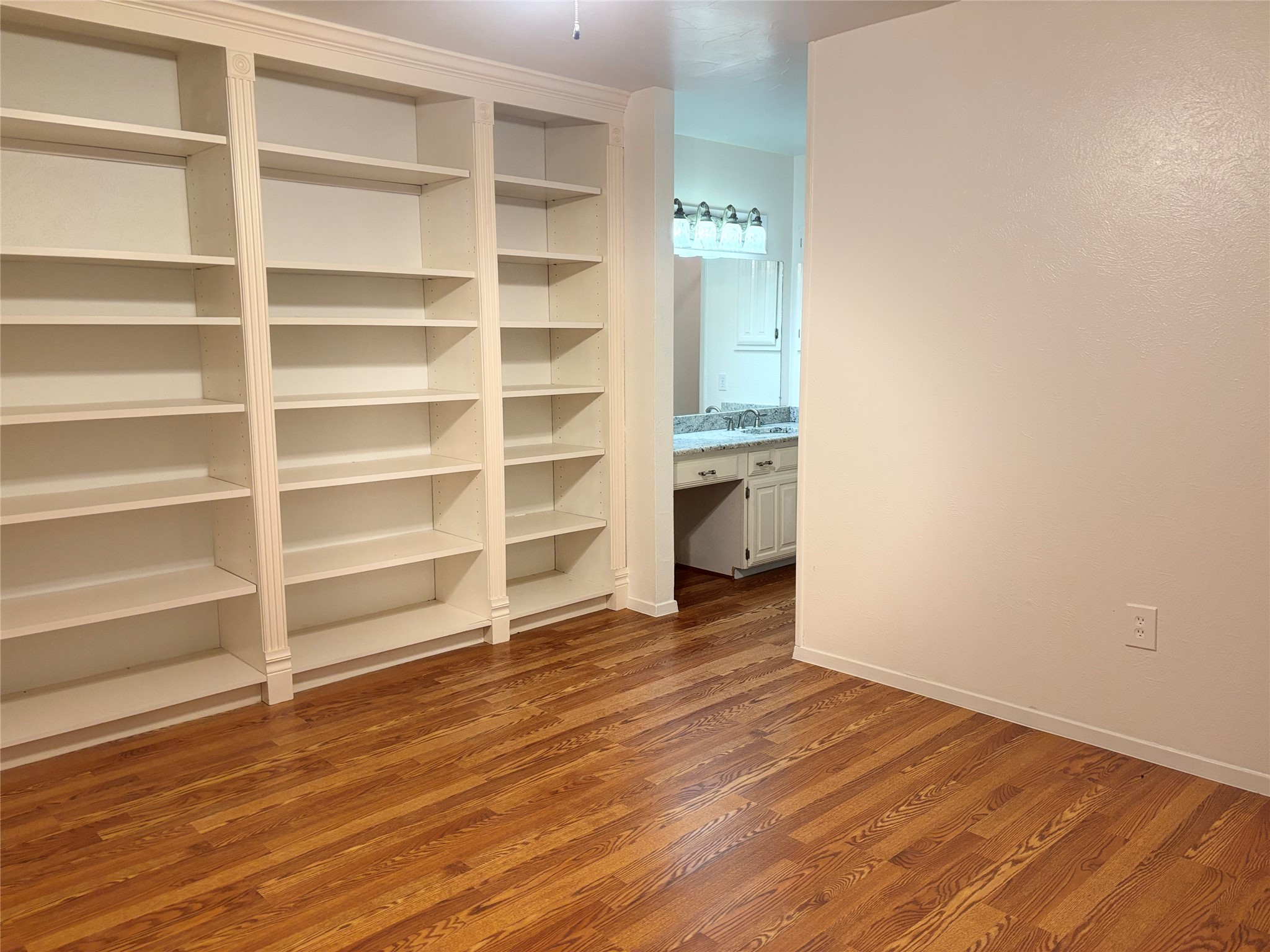 5626 Preston Oaks Road Dallas TX 75254