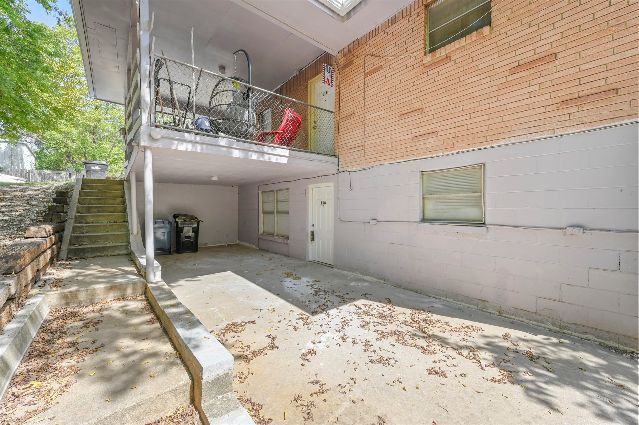 120 E Monterey Street Denison TX 75021