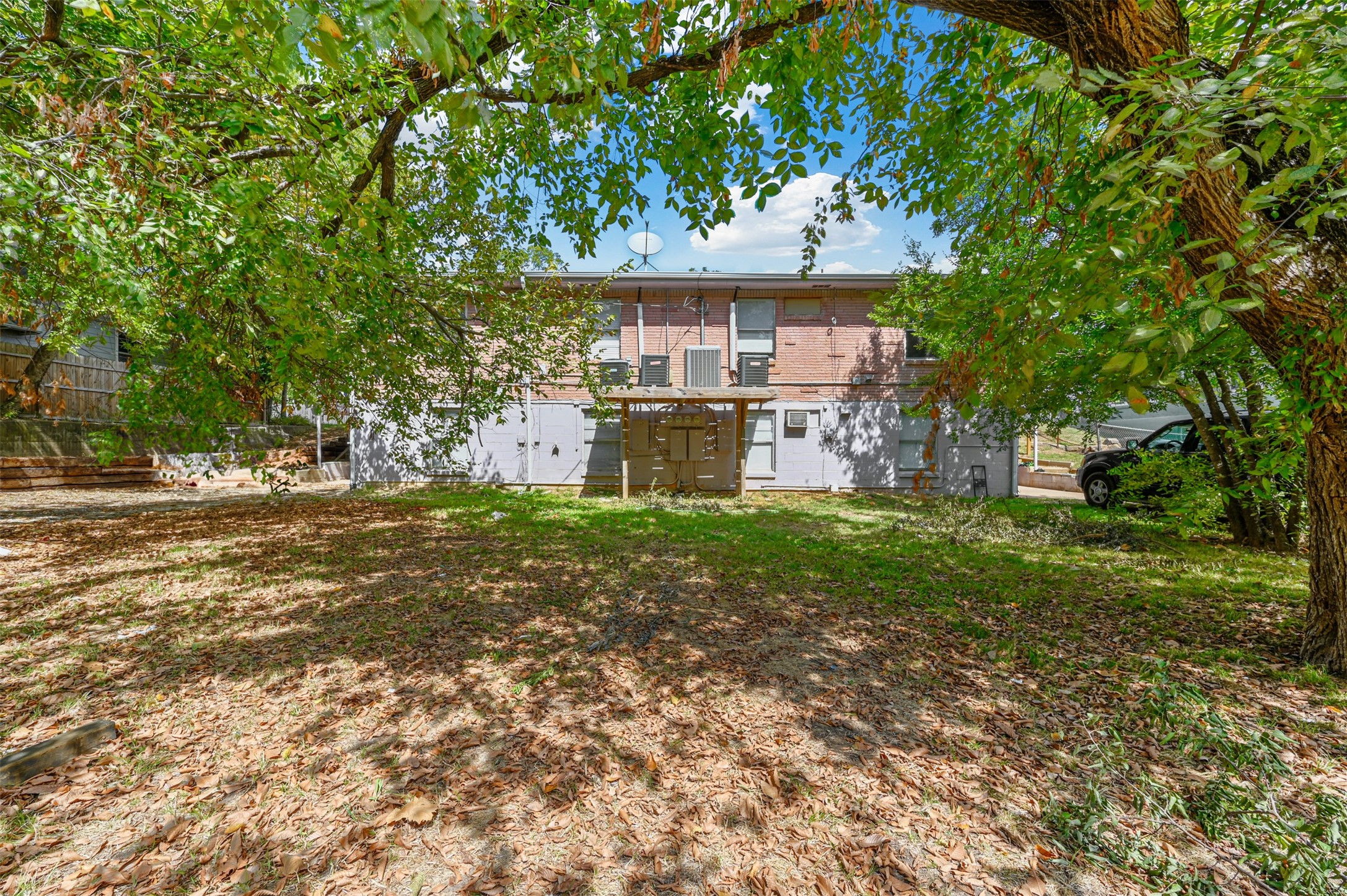120 E Monterey Street Denison TX 75021