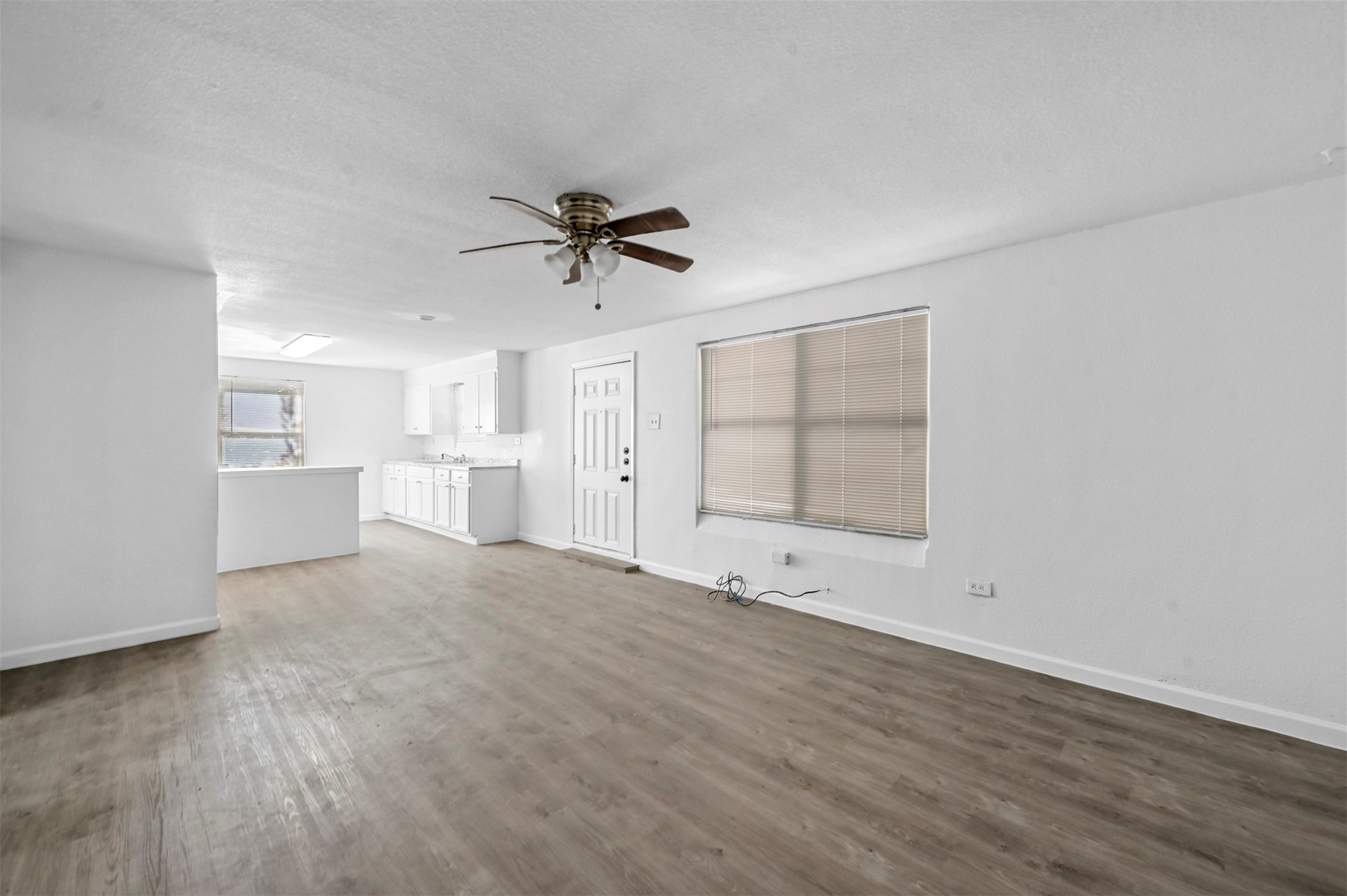 120 E Monterey Street Denison TX 75021